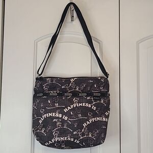 Limited Pattern Lesportsac Snoopy Collaboration Happiness Is Print Shoulder Bag